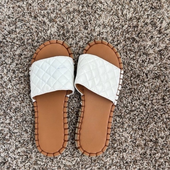 Women’s White Sandals - Picture 1 of 5